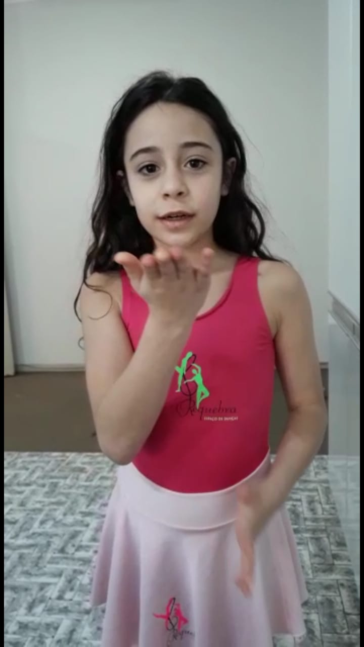 Yasmin de Lima Moreira – aluna de ballet infantil